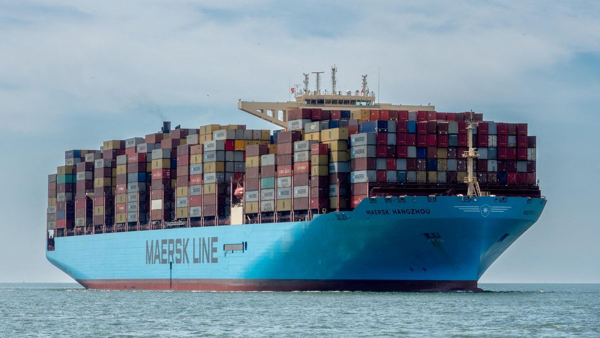 Maersk se bude vyhýbat Rudému moři. Lodní přeprava i zboží tak zdraží